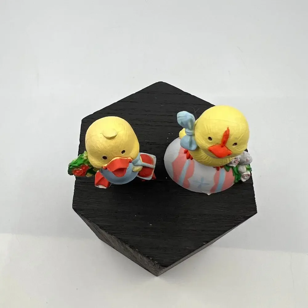 Vintage Plastic Easter Baby Chick Cake Toppers Mini Decorative Figurines